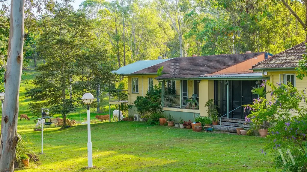 Belli Park 50 ACRES OF POTENTIAL WITH DUAL LIVING!