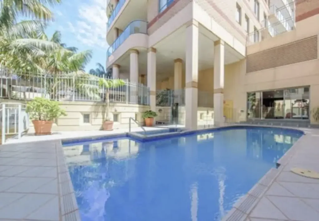 BRIGHT AND LARGE NORTH FACING MODERN 2 BED 2 BATH 1 CAR APARTMENT IN THE HEART OF BONDI JUNCTION