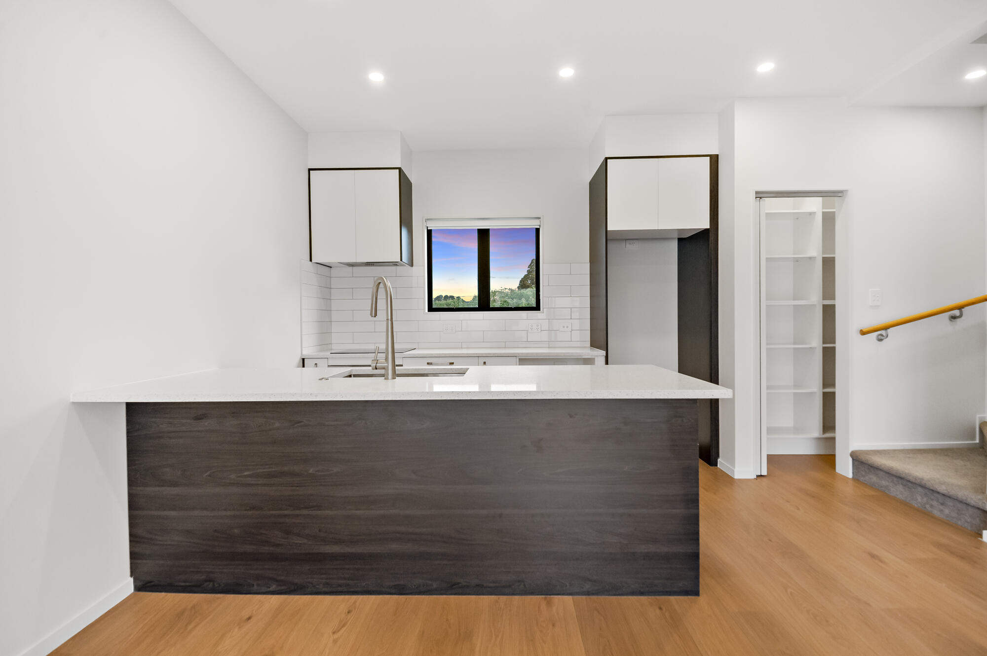 4/21 Erima Avenue, Point England, photo 4