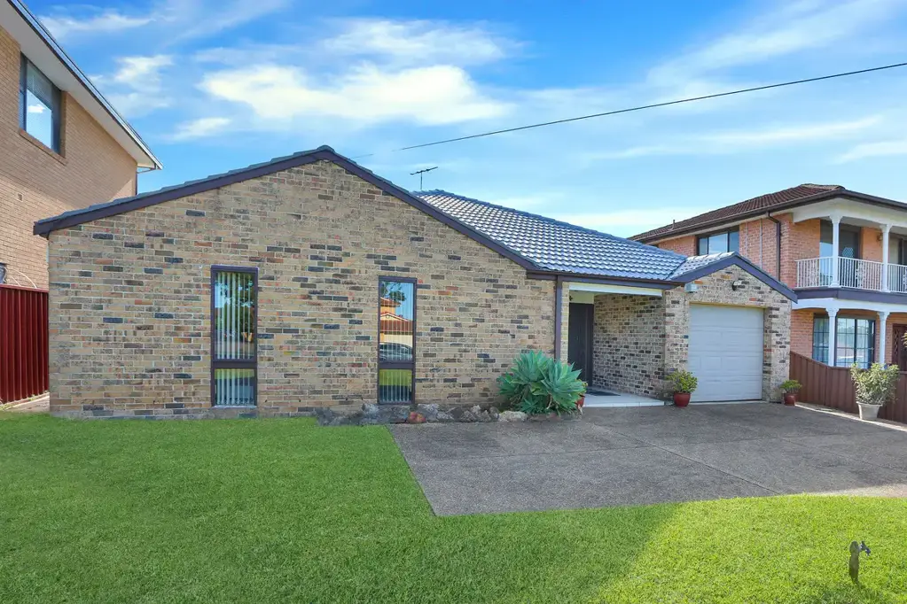 74 Breakfast Road, Marayong, NSW 2148