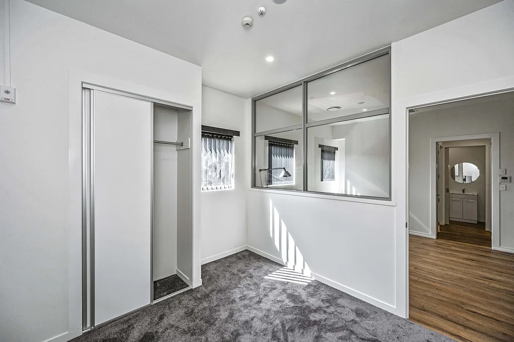 Pukekohe 2房  Versatile work-live unit