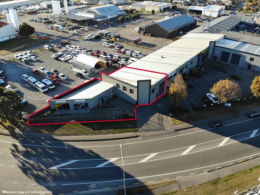 Sockburn Functional office and warehouse in prime location