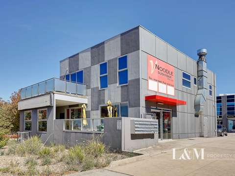 Tullamarine 2 Bedroom Spacious 2-Bedroom Studio Apartment Above Shop - Perfect Location & Modern Comfort!