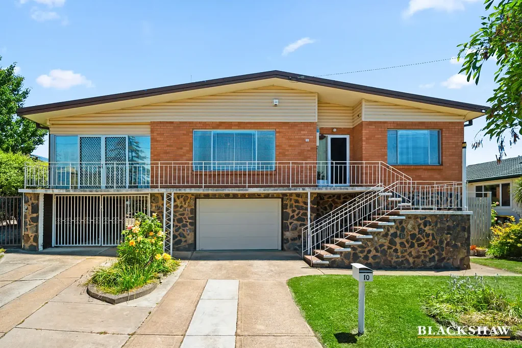10 Ingleside Road, Karabar, NSW 2620