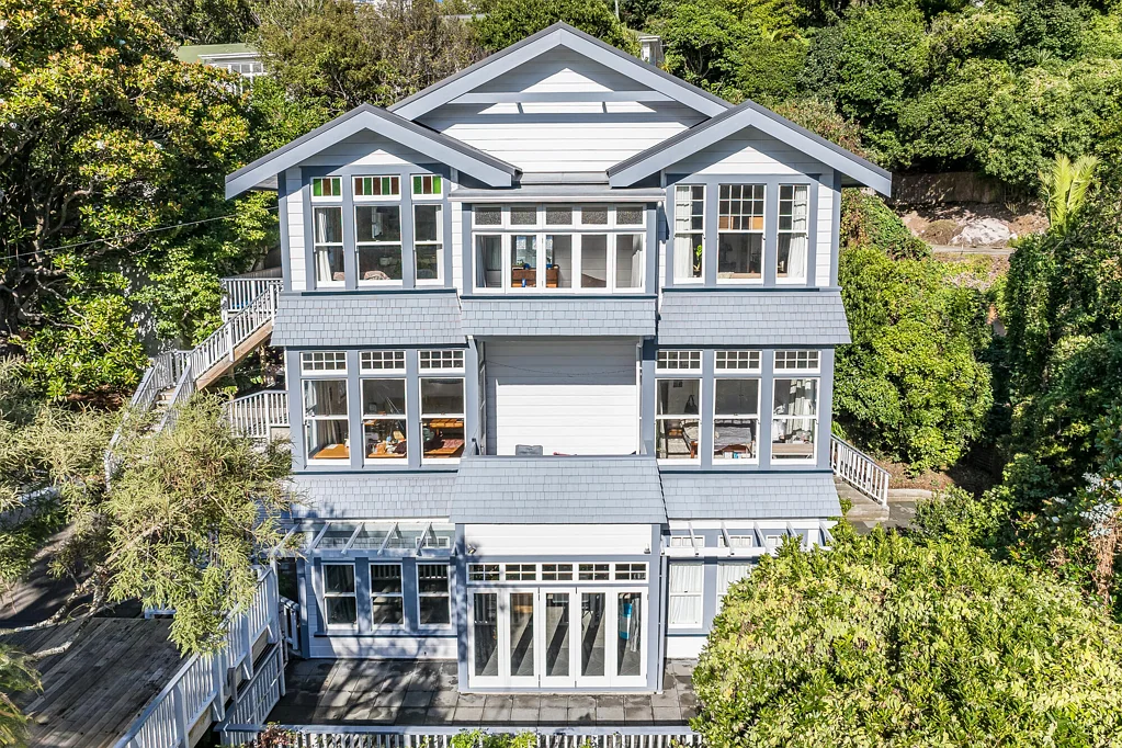 Kelburn 9房  HOME & INCOME | KELBURN 3 FLAT INVESTMENT