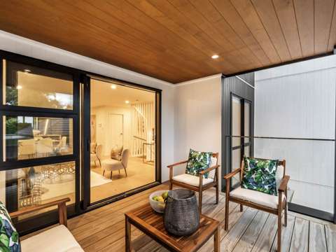 Mount Eden 4房  Brand New Freehold Homes in Top AGS Zone