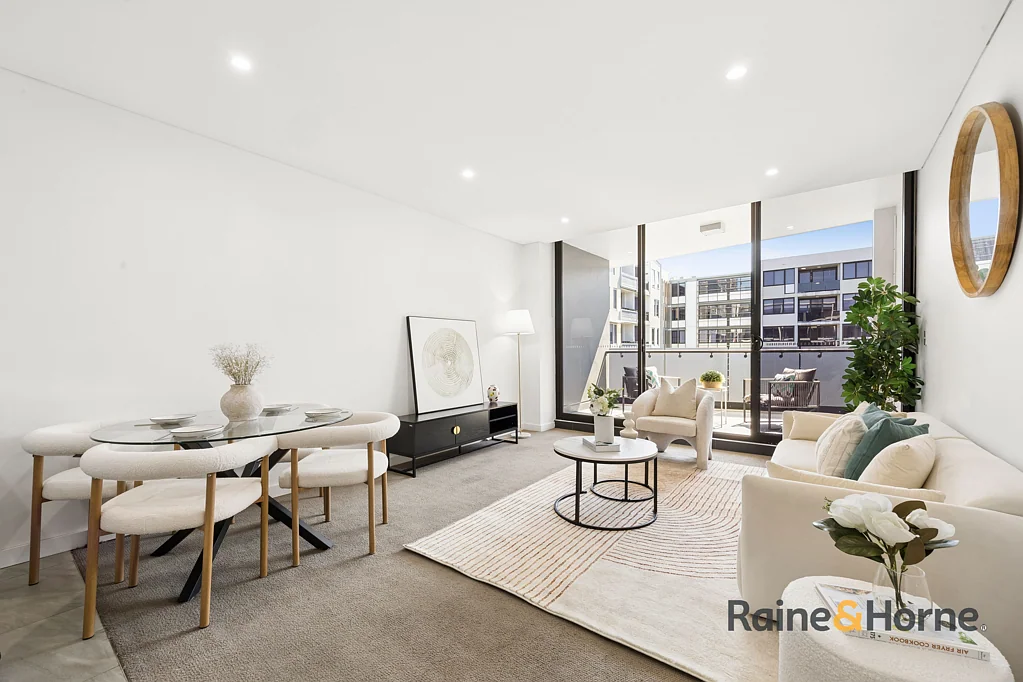 Waterloo 2Moenga Two- Bedroom and Study Room | Split- Level | North- Facing