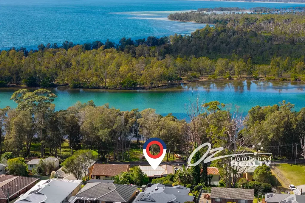 Sussex Inlet 3 Slaapkamer Water Views & Coastal Charm
