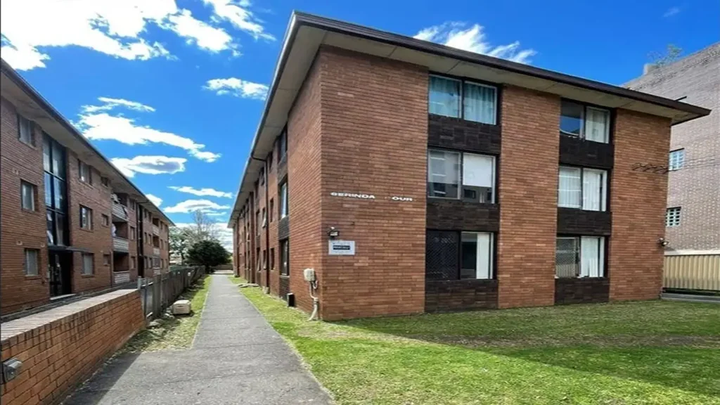 Spacious 2-Bedroom Unit Near Lidcombe Station - Your Ideal Rental Home Awaits!