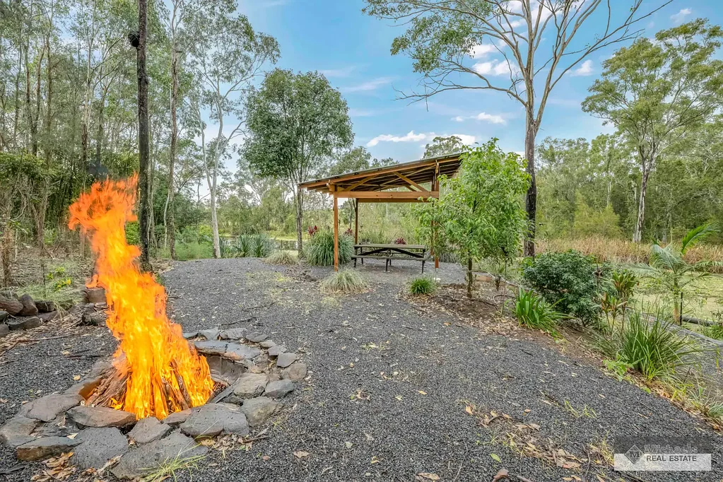 Avondale 4બેડરૂમ Secluded 6.49-Acre Haven with Direct Access to River