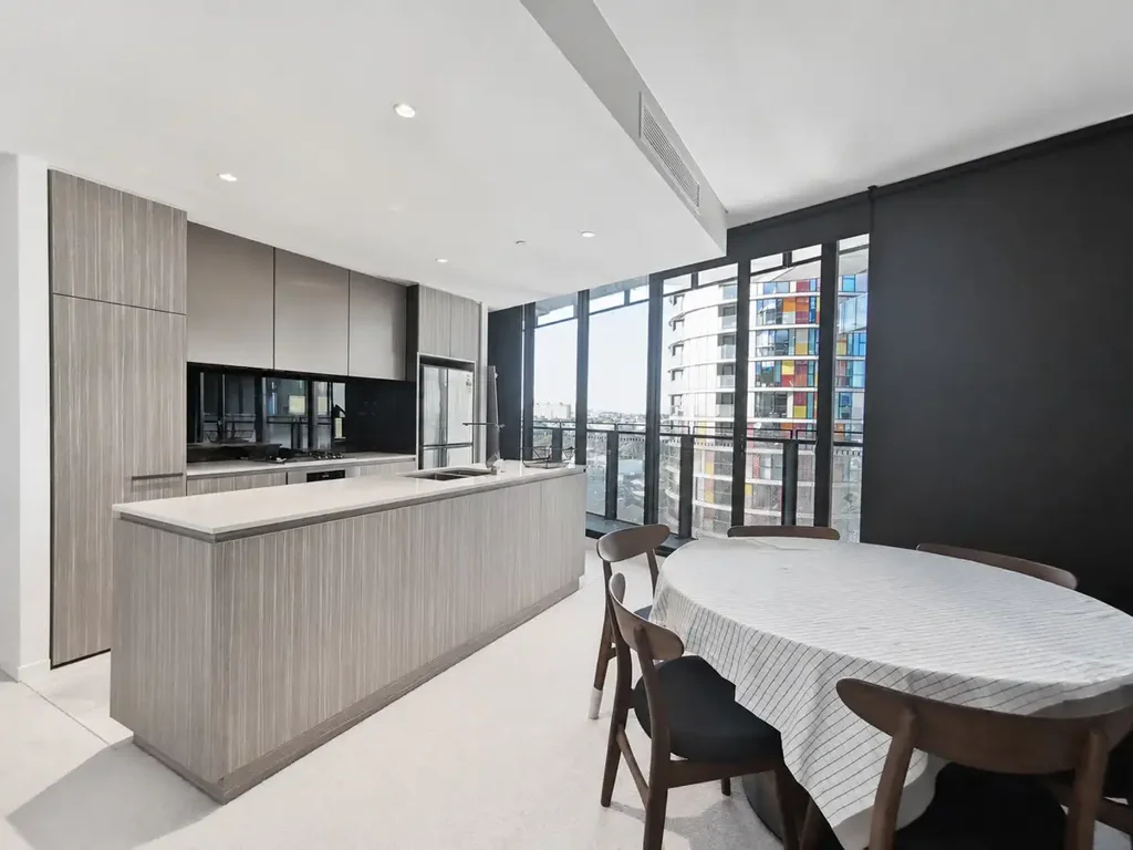 High-level city view 3-bedroom with funiture Apartment in Infinity