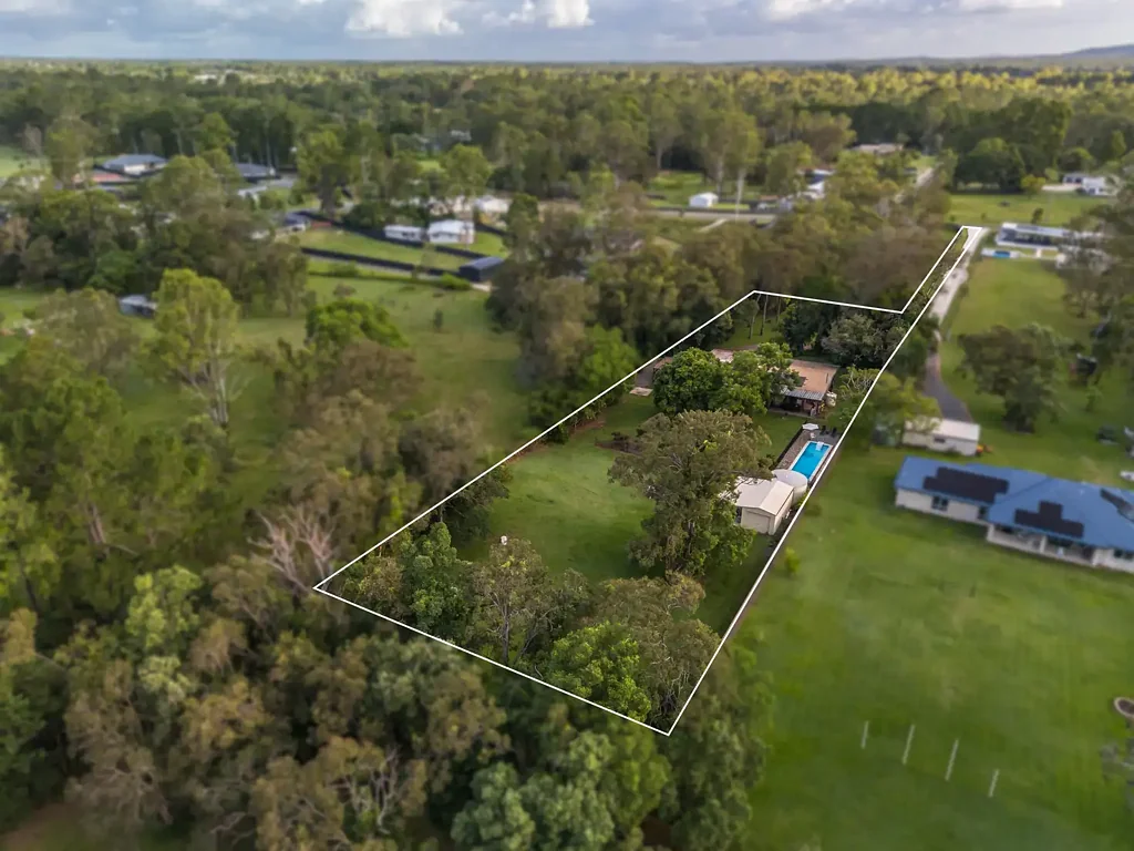 6 Behrens Road, Bellmere, QLD 4510