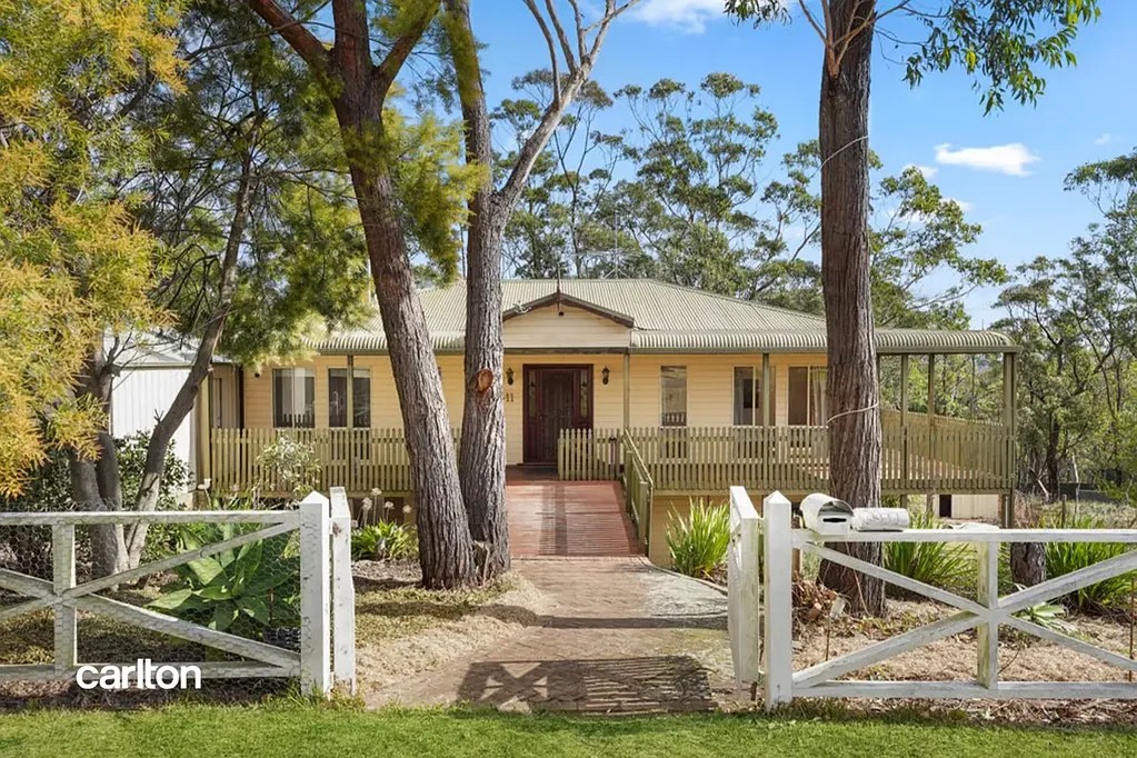 Hill Top 4房  Spacious Family Home Amongst the Gum Trees
