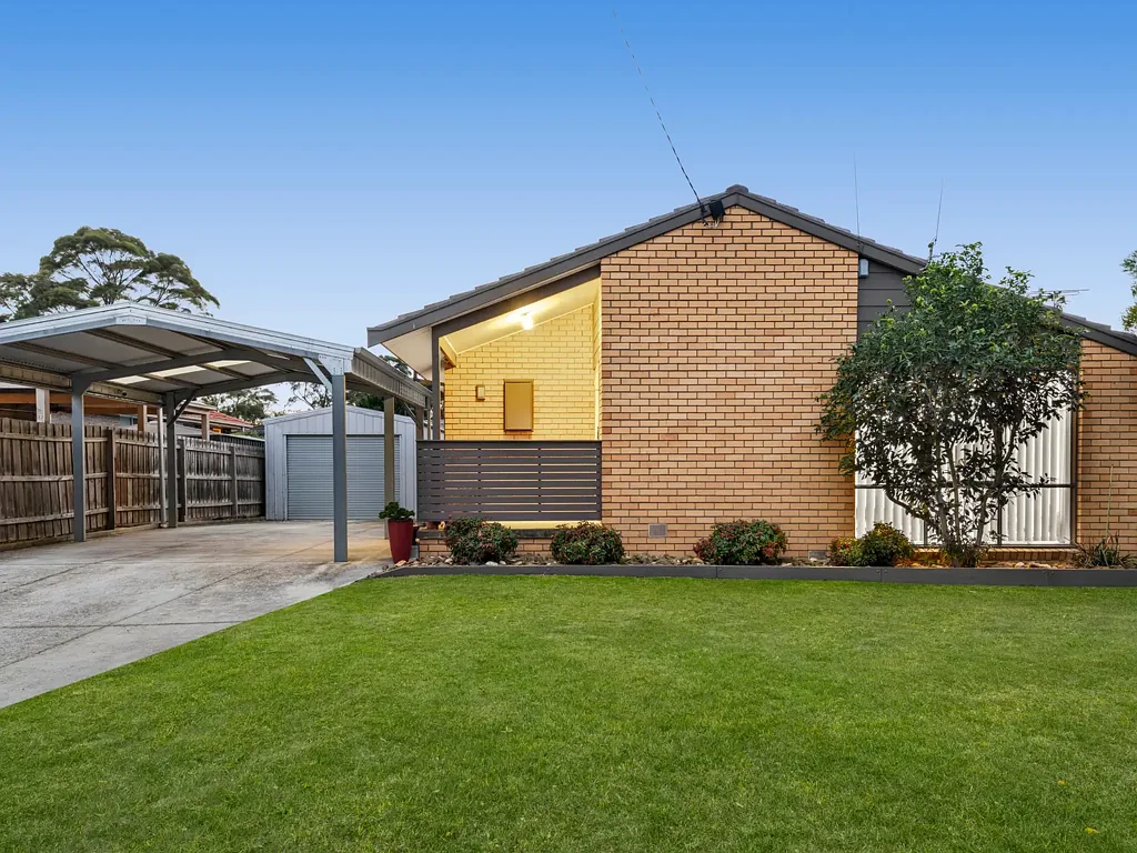 Stylish Family Home in Prime Location