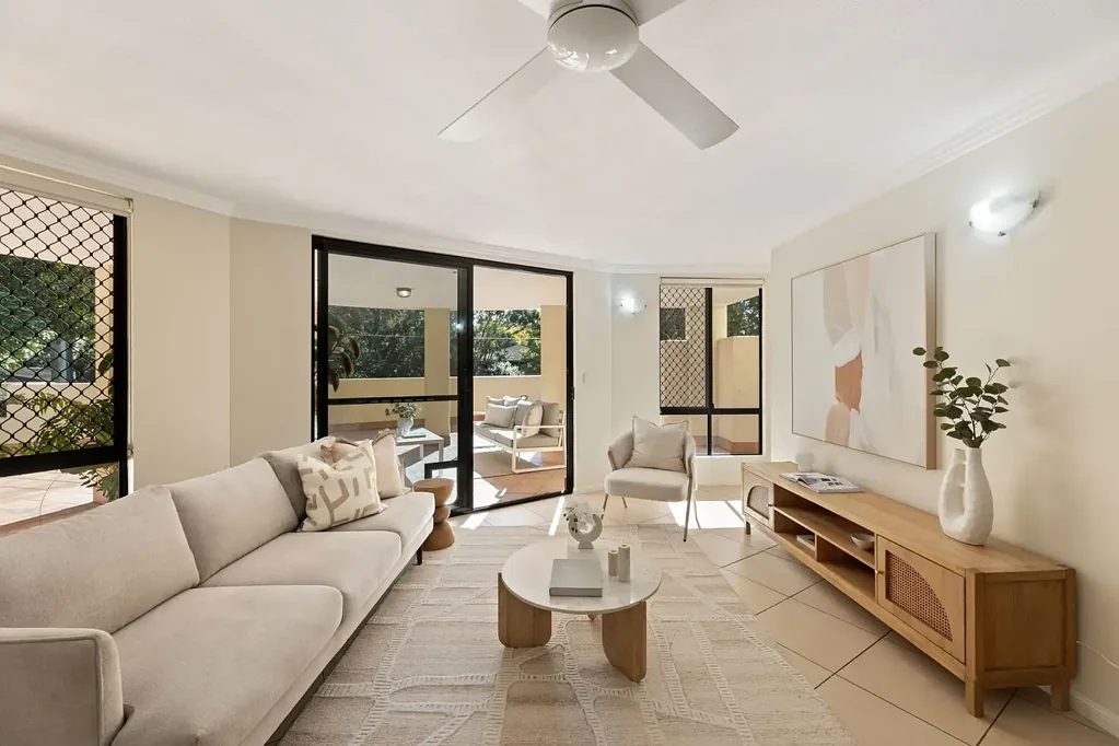 1/121 Sir Fred Schonell Drive, St Lucia, QLD 4067