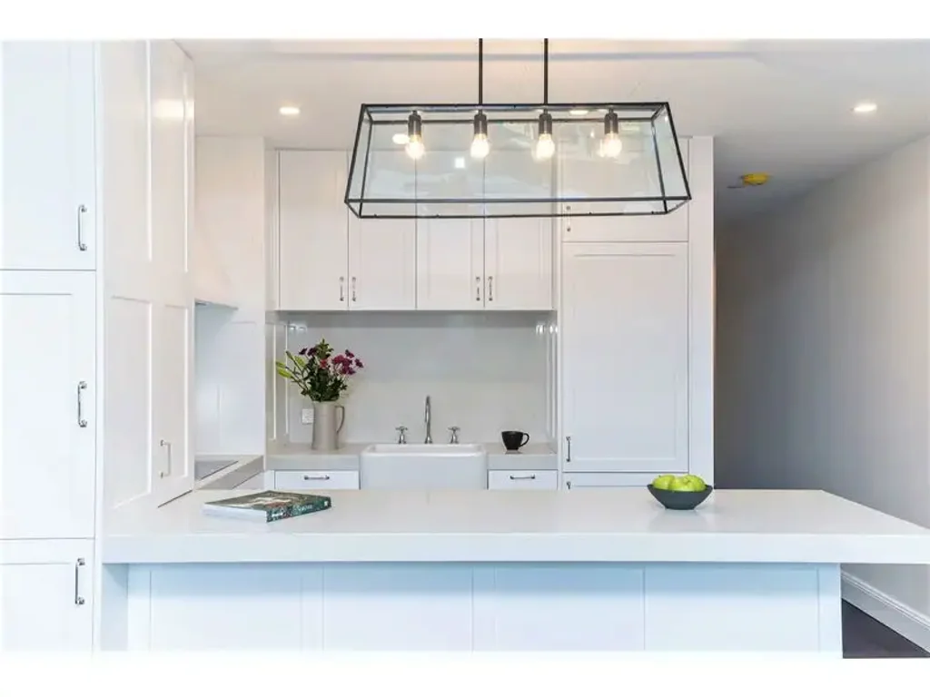 Luxury and Elegance - 2 Bedroom Apartment