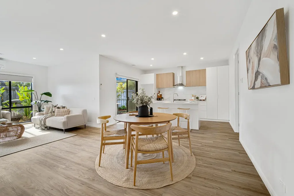 2/3 Rosney Court, Alfredton, VIC 3350