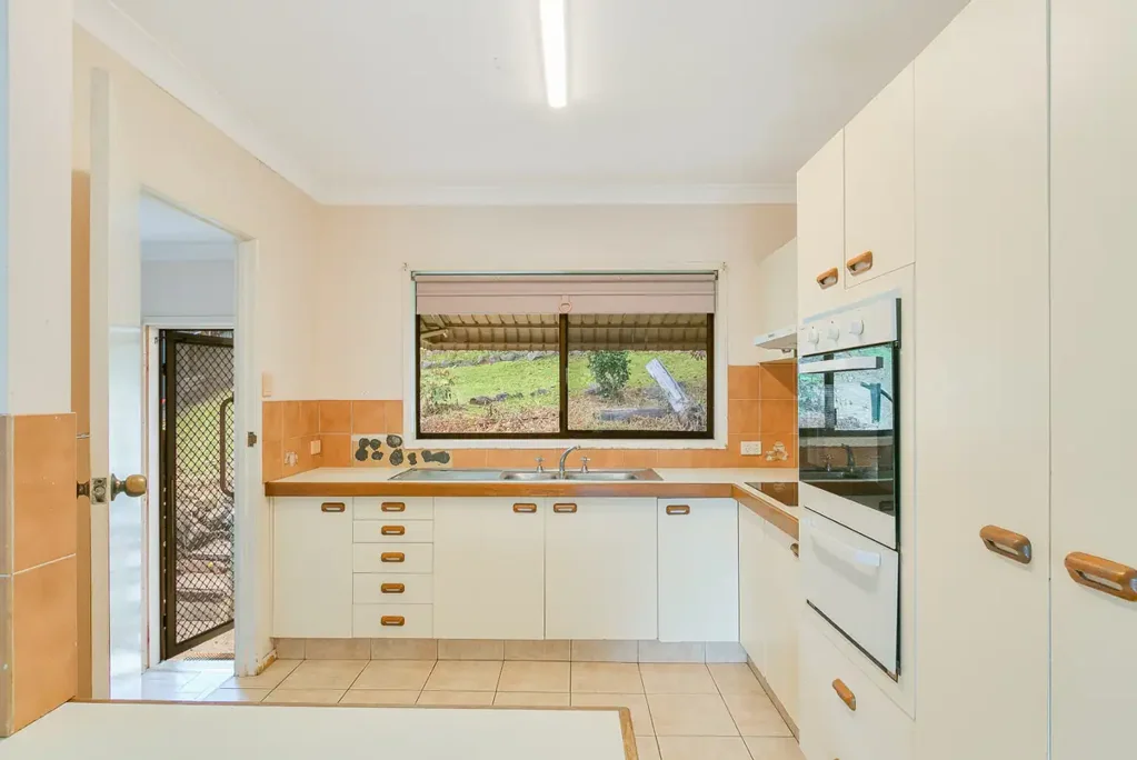16 Toolona Avenue, Banora Point, NSW 2486