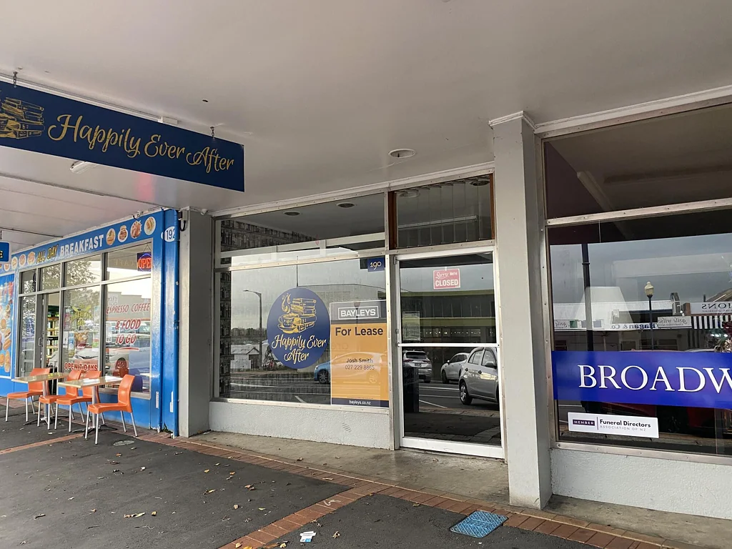 Te Aroha Charming retail or creative space- For Lease