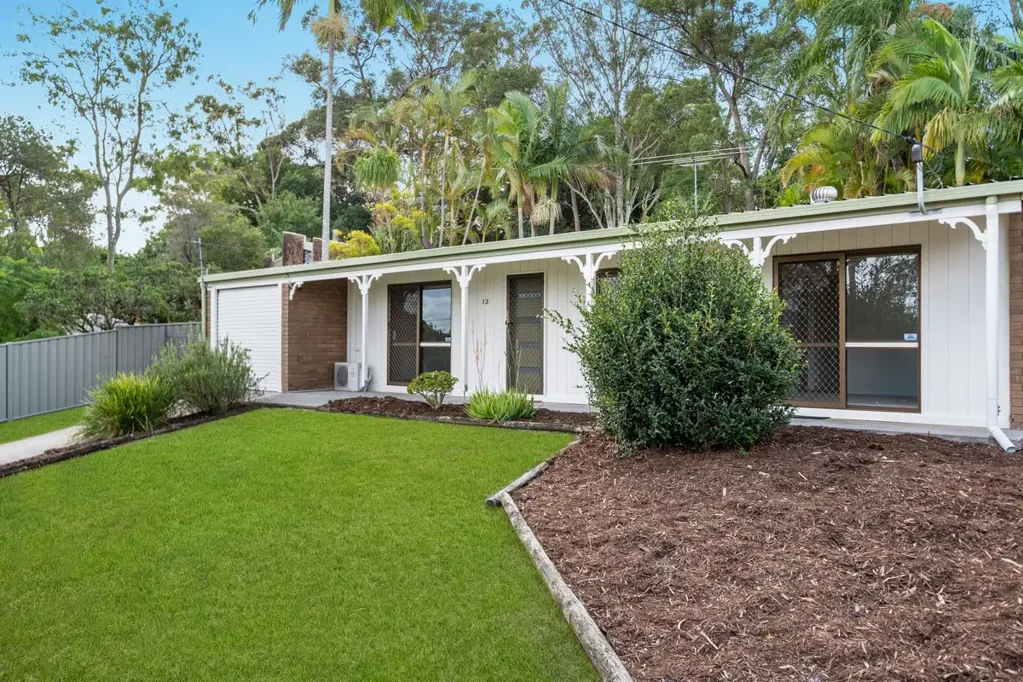 12 Rholanda Crescent, Springwood, QLD 4127