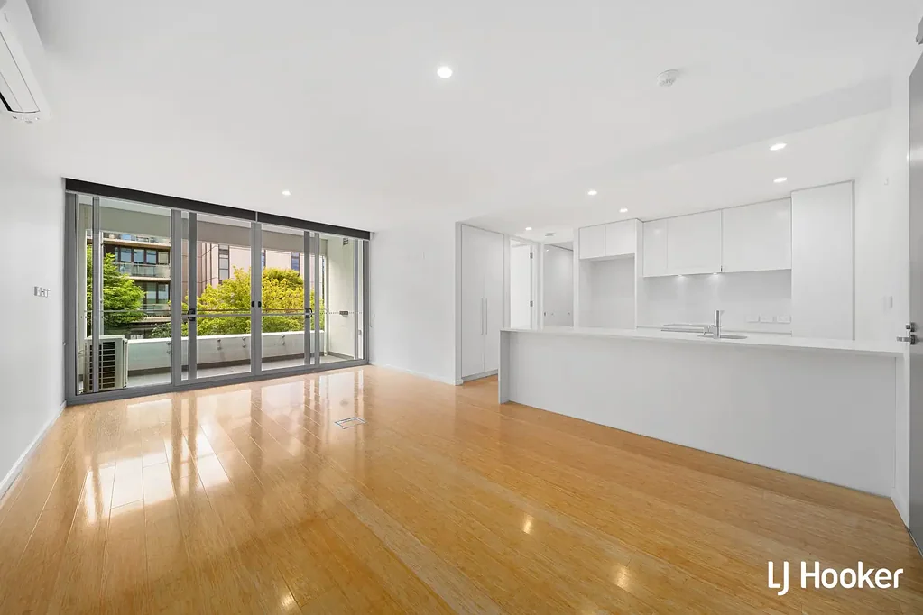 131/50 Eastlake Parade, Kingston, ACT 2604