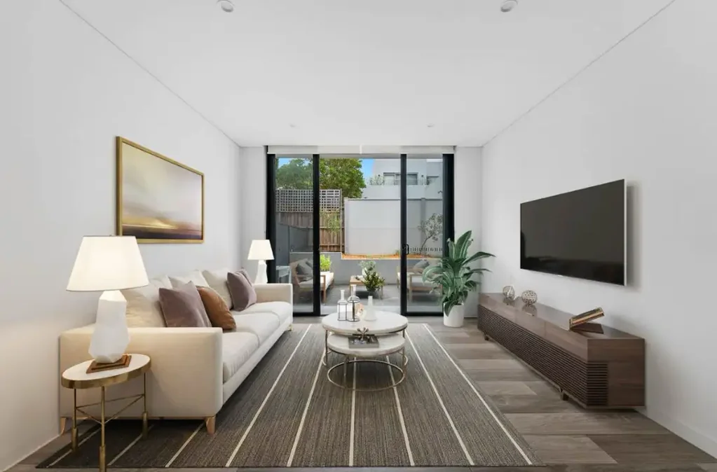 Enormous Garden Apartment with additional Indoor/Outdoor living!