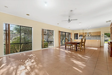 13 Marshall Avenue, Clayton, VIC 3168, 6房, 3浴, House