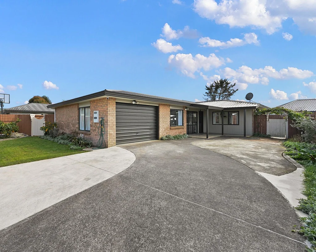 Nawton 3房  FREEHOLD BRICK HOME