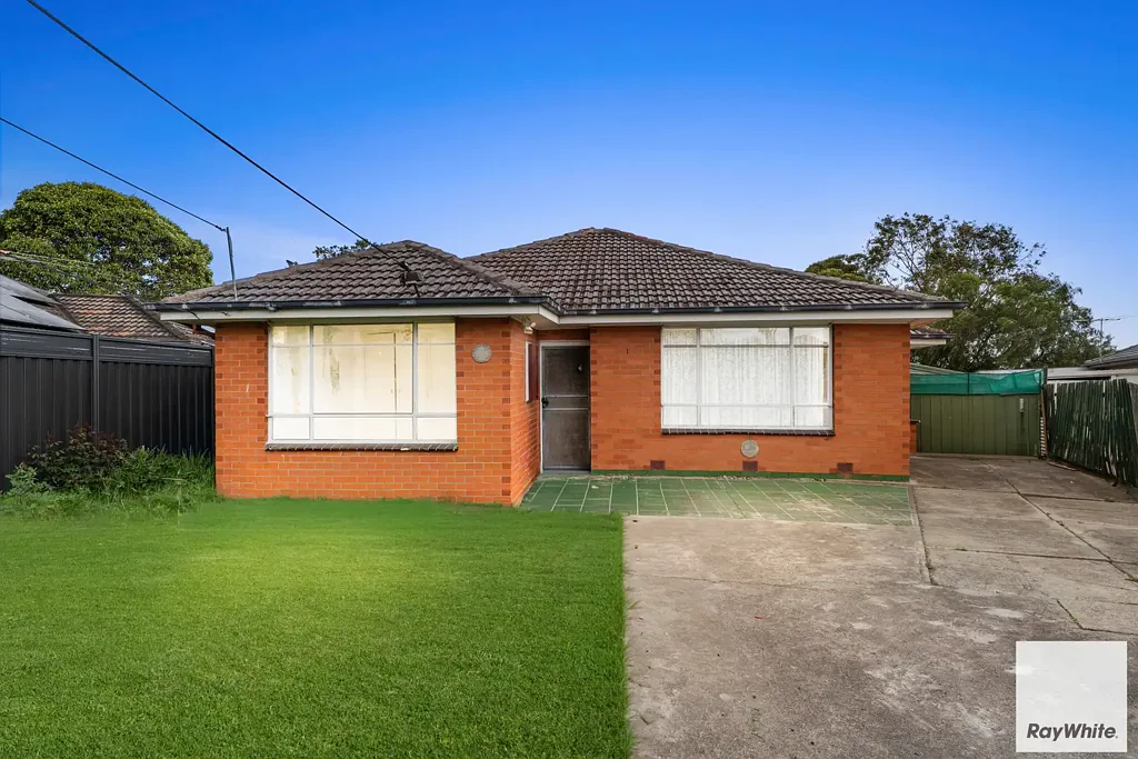 Ardeer 3Kwarto Renovate, Rebuild or Reimagine - Prime Potential in Ardeer