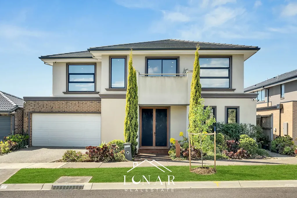 Clyde North 4ਬੈੱਡਰੂਮ Stylish Park-Facing Family Home  Move-In Ready in Prime Clyde North