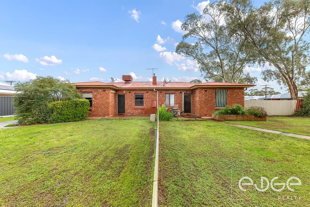 Davoren Park 6房  Dual Dwelling Offering on a Valuable 1,201sqm Corner Allotment!