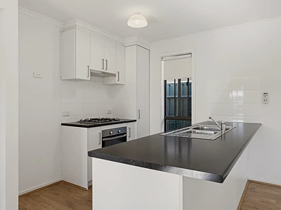 ਰਸੋਈ - 90A Pimpala Road, Morphett Vale, SA 5162