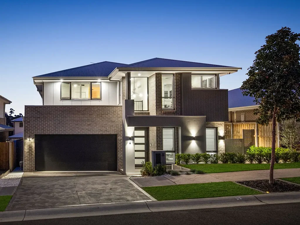 5 Gloaming Street, Menangle Park, NSW 2563