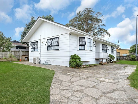 391 Roscommon Road, Clendon Park, Manukau City