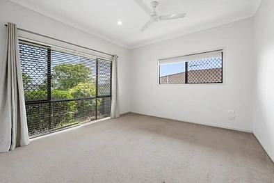 बेडरूम - 15 Lee Road, Darra, QLD 4076