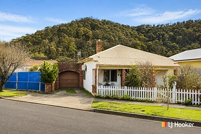 Lithgow 3chambre Charming Cottage with Outstanding Potential