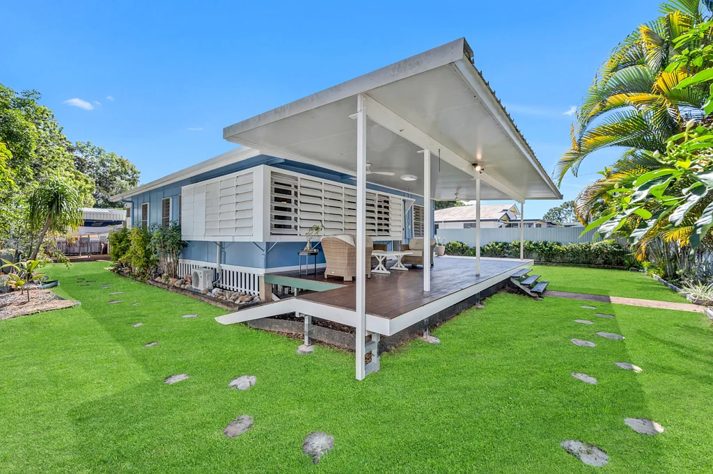 2 The Esplanade, Toomulla, QLD 4816