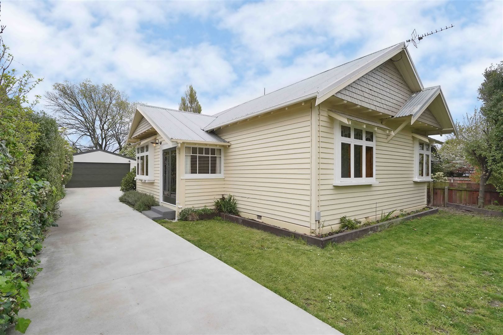 543 Ferry Road, Woolston