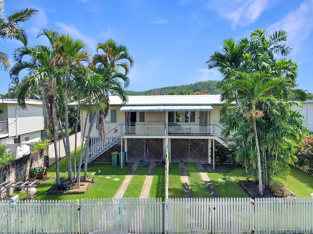 21 Rhodes Street, Heatley, QLD 4814