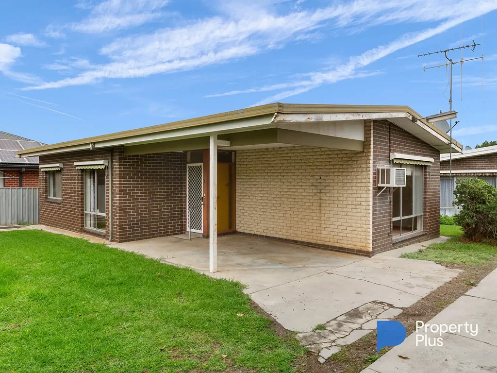 2/28 Neale Street, Kennington, VIC 3550