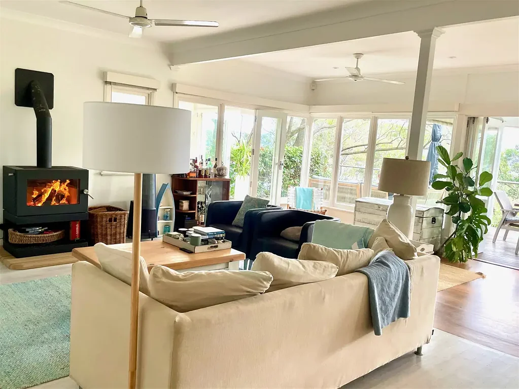 Beautiful Clareville Beach House with Fireplace and Yoga Studio