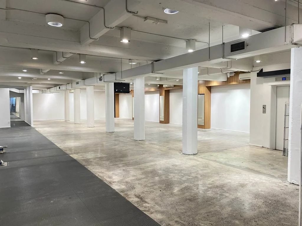 Auckland Central UNDERGROUND BAR OR RETAIL ON QUEEN STREET