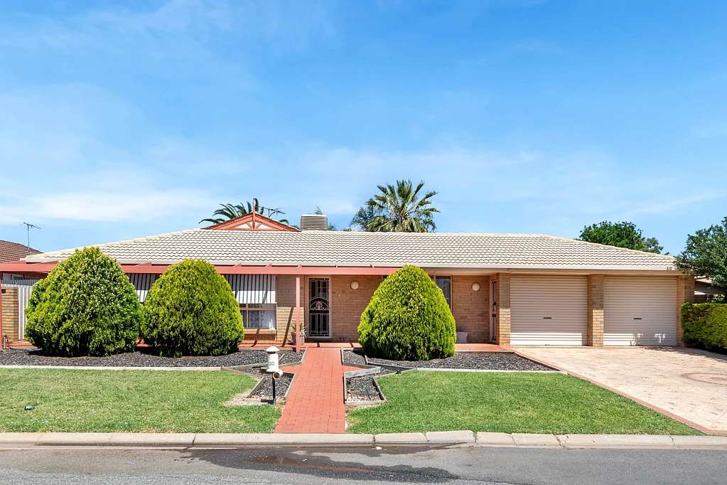 33 Oxford Terrace, Blakeview, SA 5114