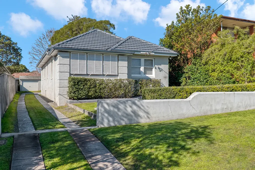 East Maitland 3غرفة نوم FAMILY HOME IN BLUE RIBBON SUBURB!!