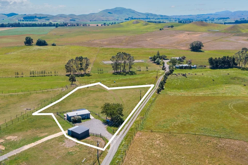 Otane 2कमरा Affordable lifestyle starter with 1.61 acres