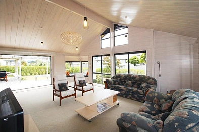 Lockwood on Castleview - Holiday Rental Accommodation