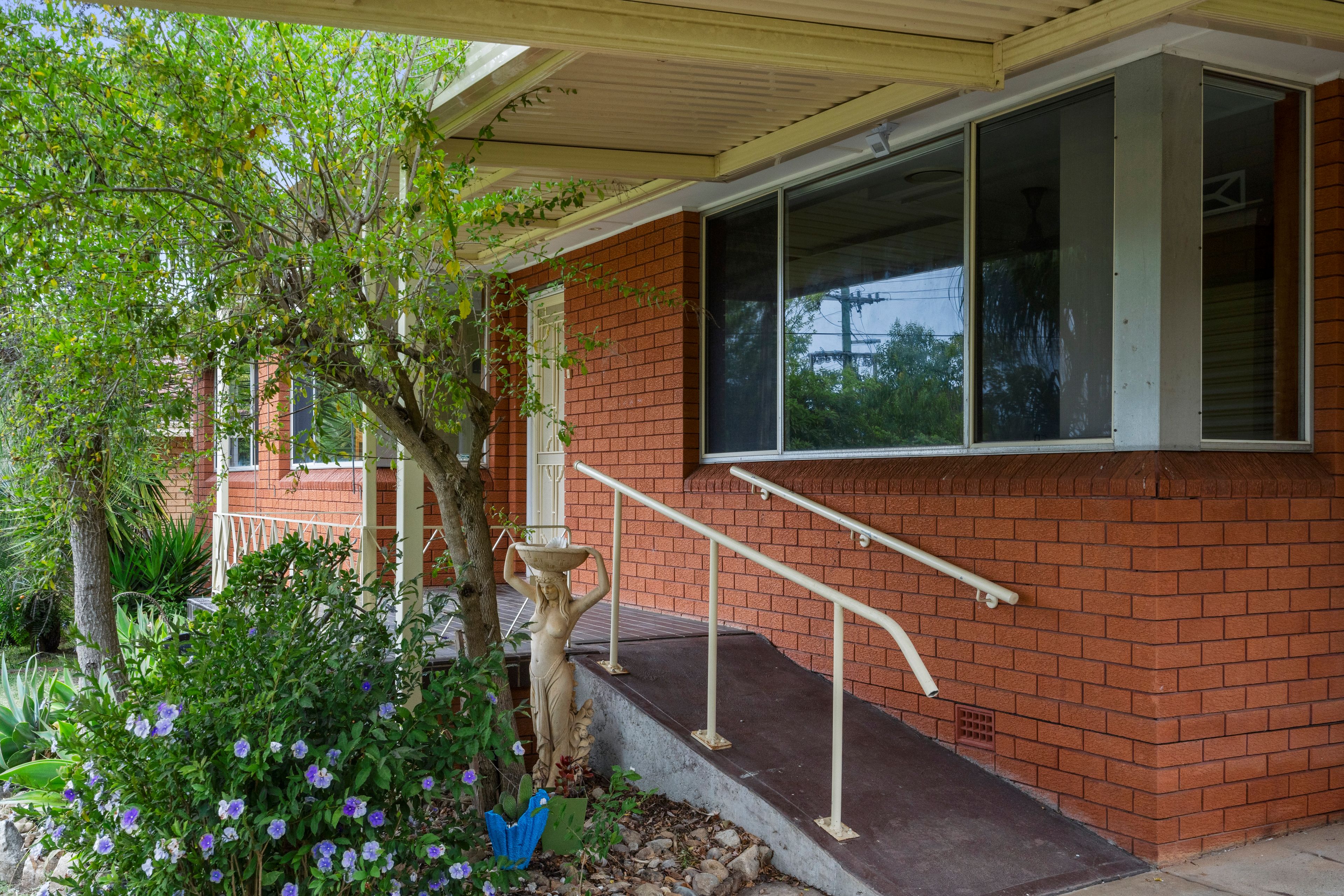 29 MEGALONG CR, CAMPBELLTOWN NSW 2560, 0 Kuwarto, 0 Banyo, House