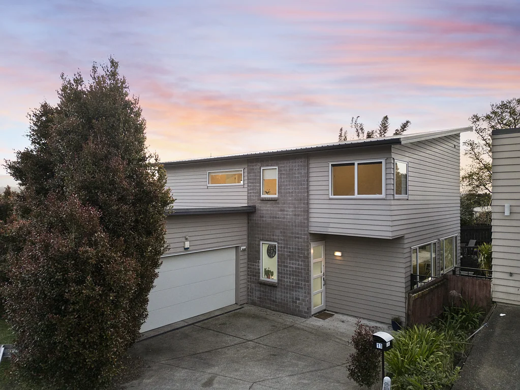 11 Sunshine Boulevard, Sunnyvale, Waitakere City, Auckland