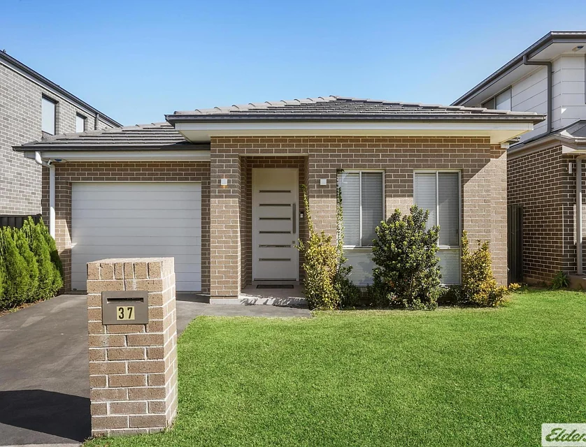 37 Carnelian Street, Leppington, South Western Suburbs, 4房, 2浴, House