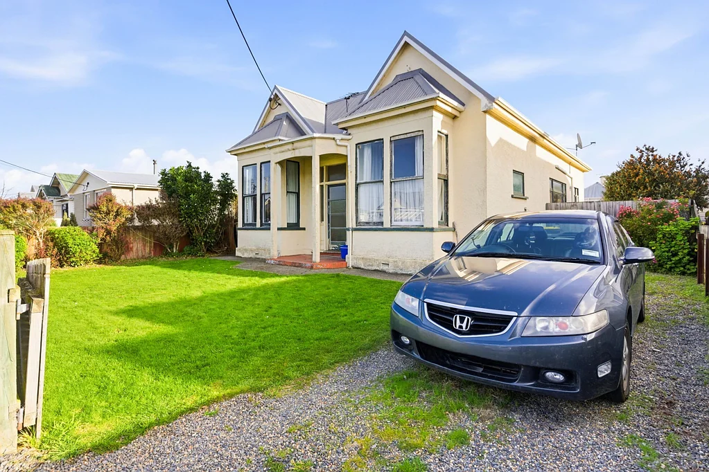 Saint Kilda 4બેડરૂમ $70,200 PA | Multi-Unit Property | 9% Return